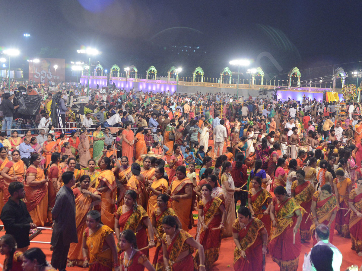 ntr stadium koti deepothsavam10