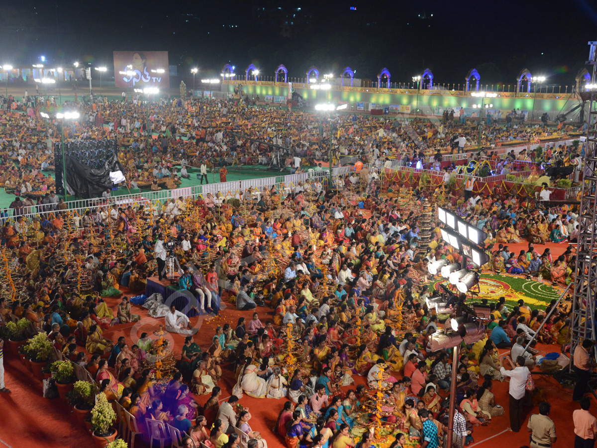 koti deepothsavam3