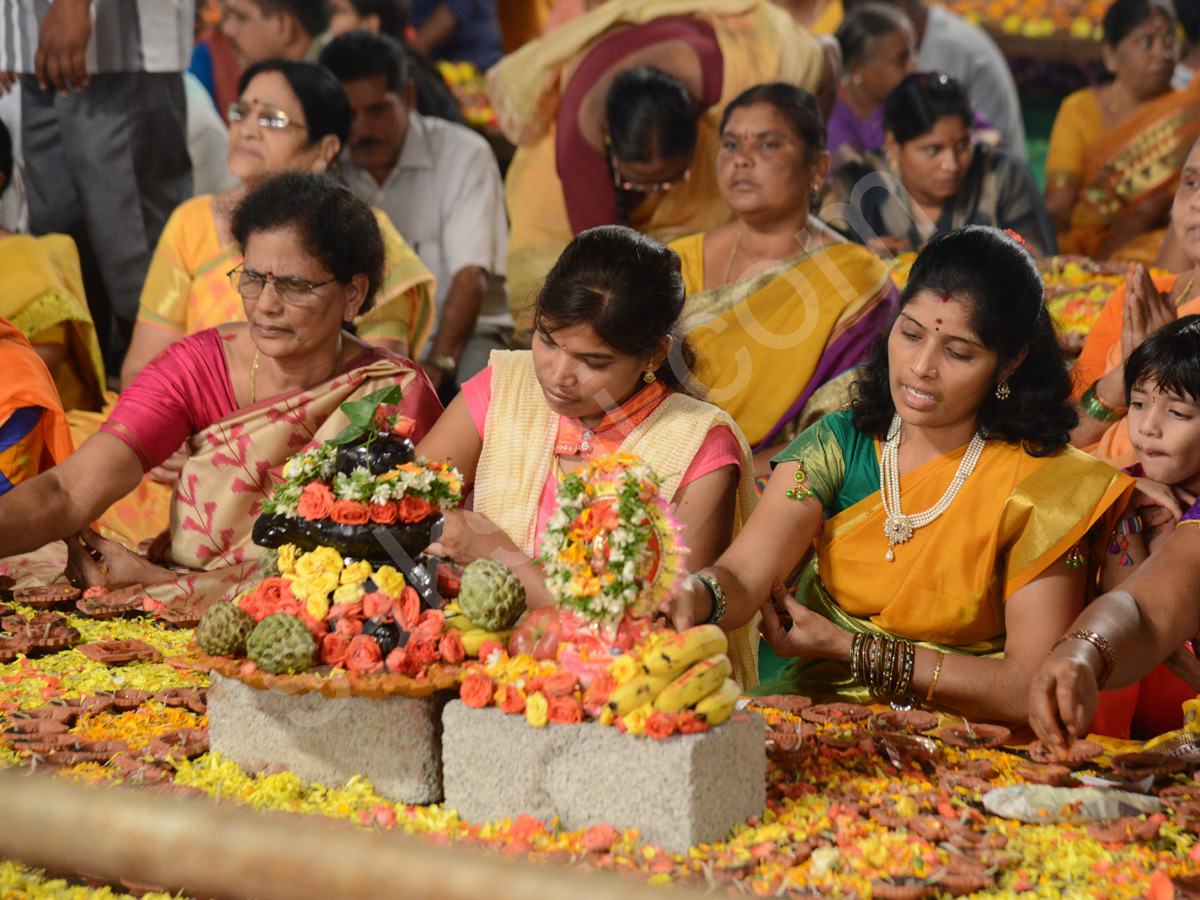 koti deepothsavam7