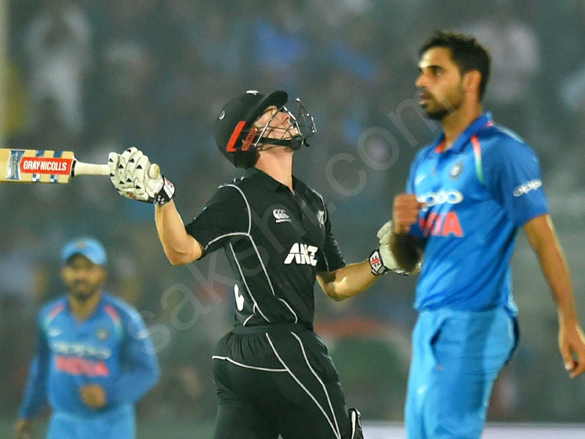 india beat new zealand by six runs4