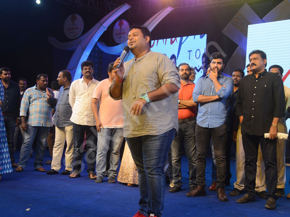 Mahanubhavudu Team In Vizag 5