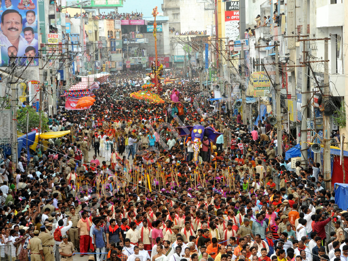 Pydithalli Ammavari Jathara In Vizianagaram2