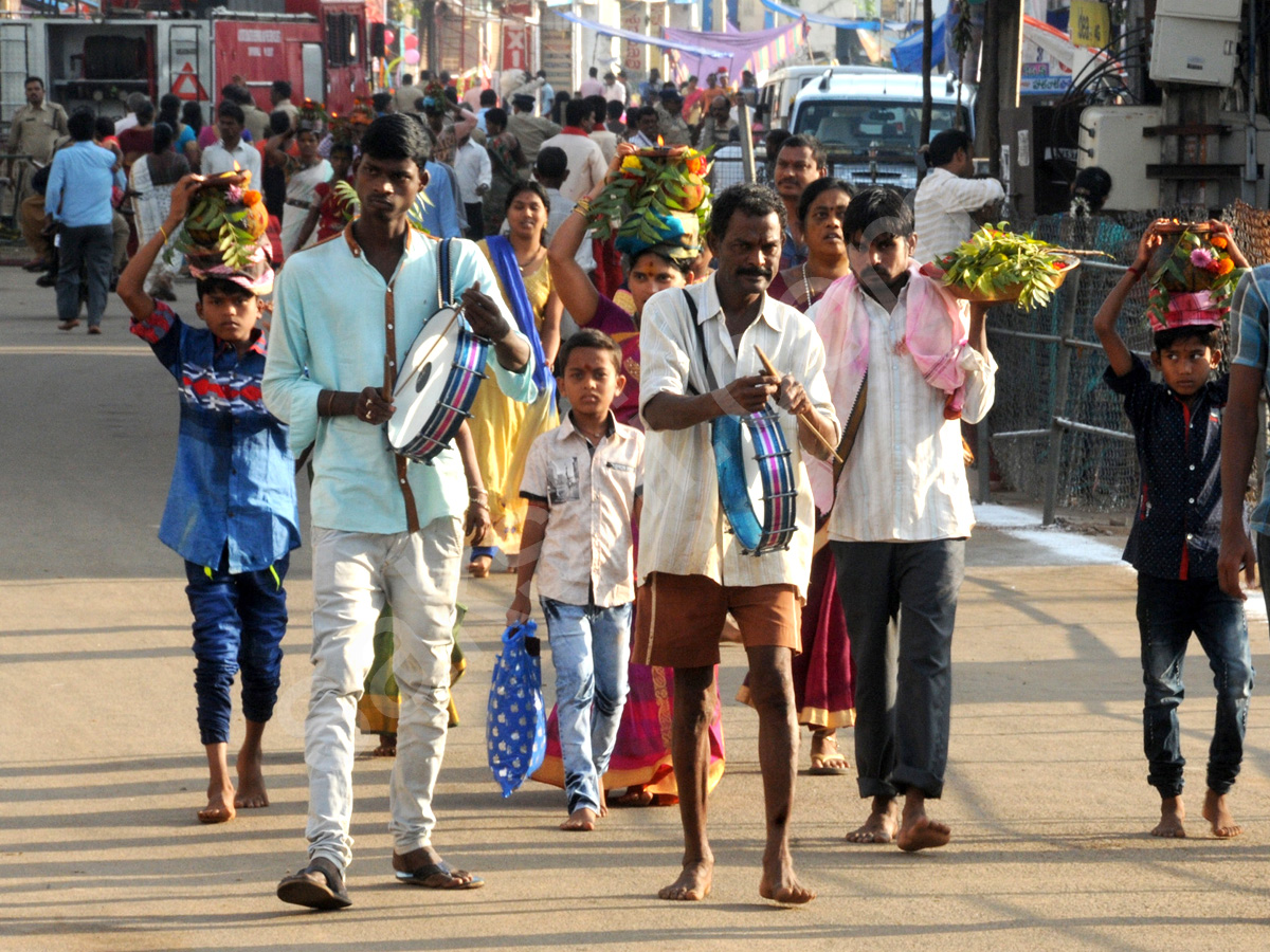 Pydithalli Ammavari Jathara In Vizianagaram28