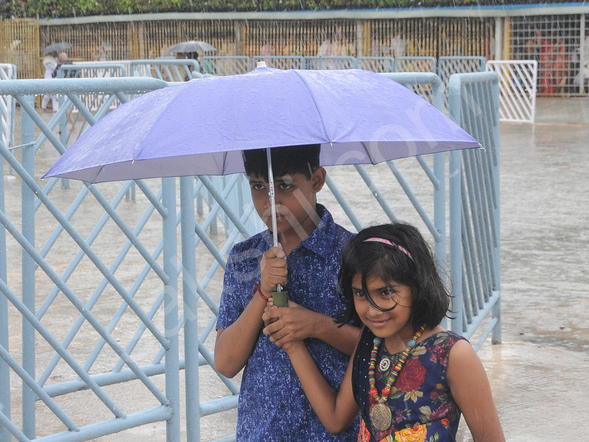 Heavy Rain In Tirumala9