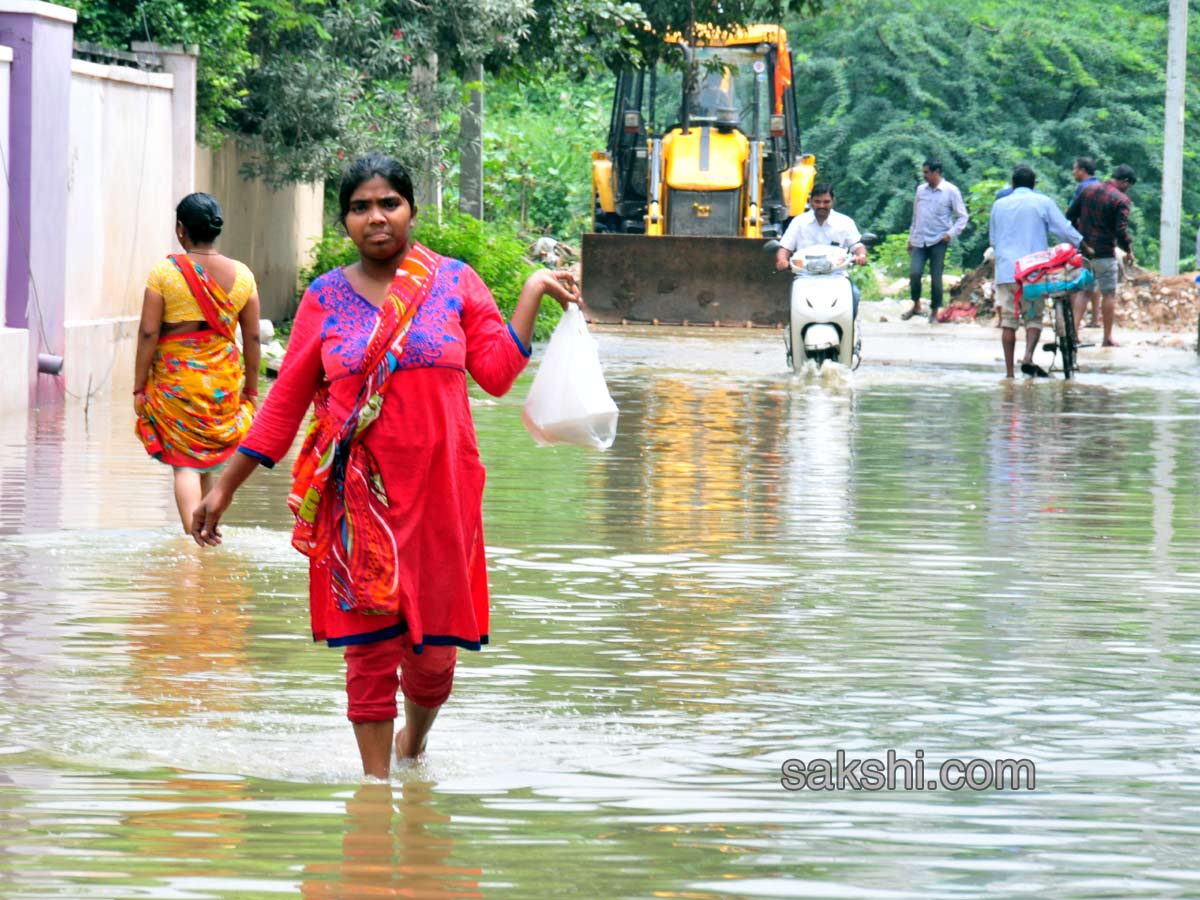 Heavy Rains in Hyderabad - Sakshi15