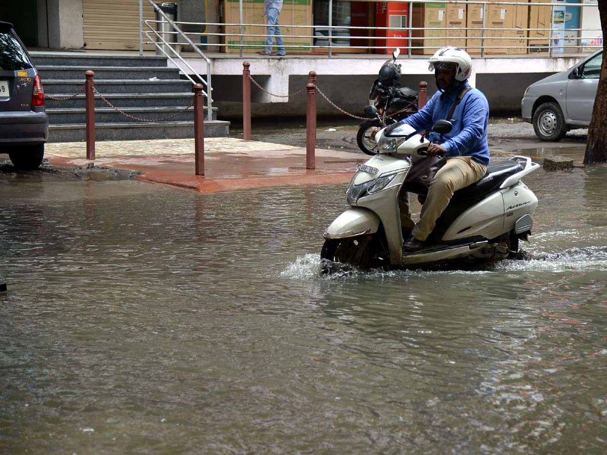 Heavy Rains in Hyderabad - Sakshi23