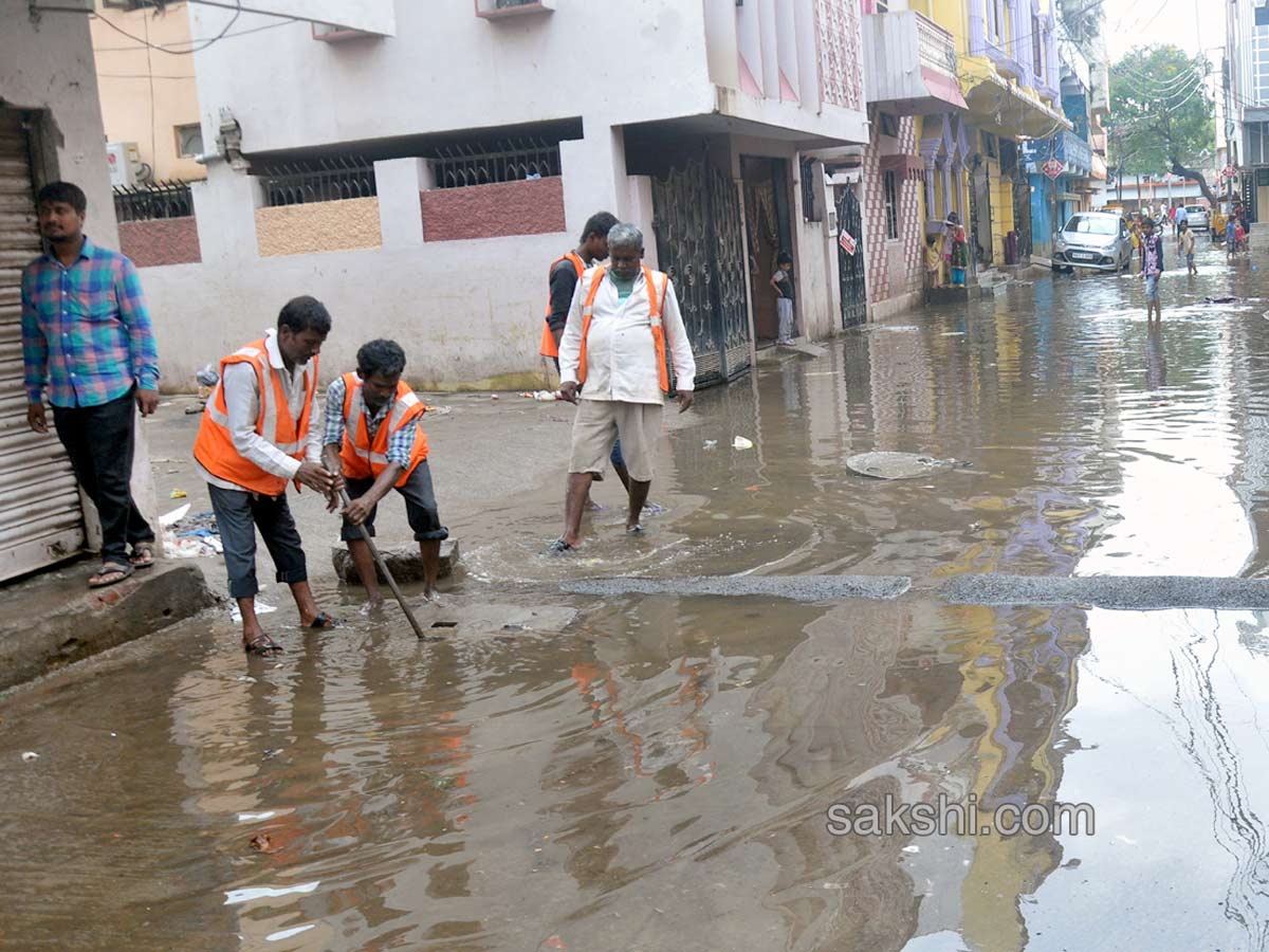 Heavy Rains in Hyderabad - Sakshi25