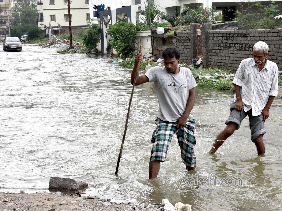 Heavy Rains in Hyderabad - Sakshi9