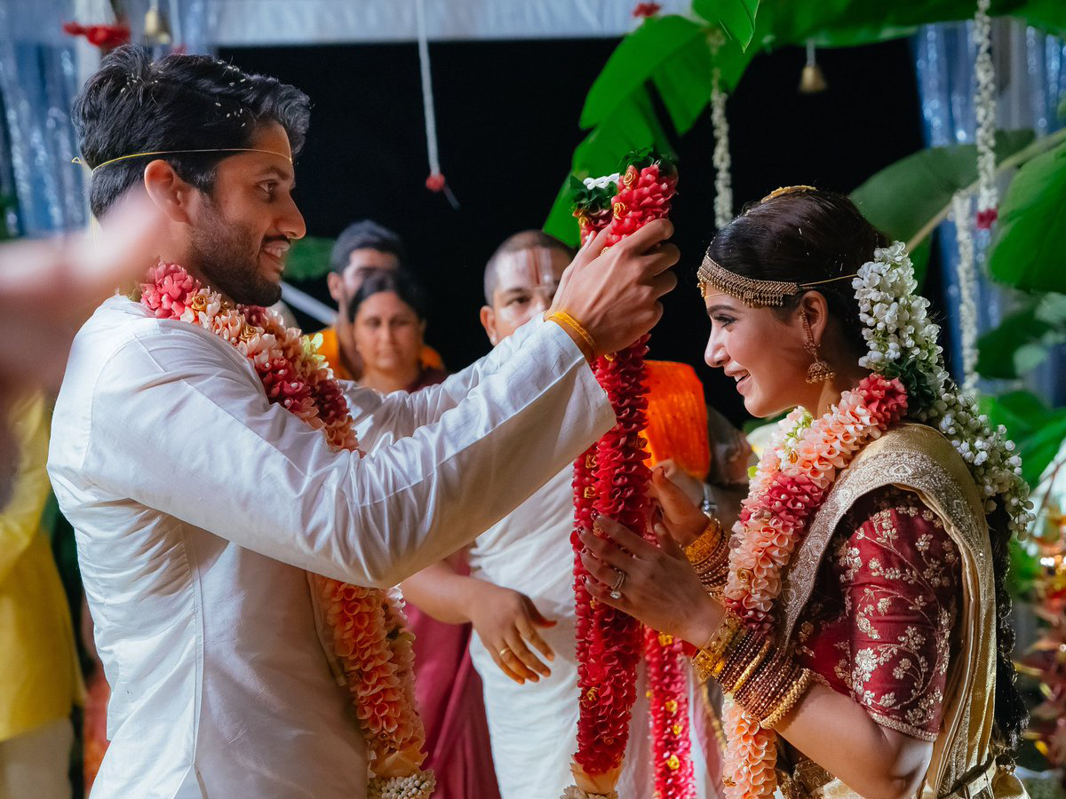 Naga Chaitanya Samantha Pre-Wedding Photos  - Sakshi4