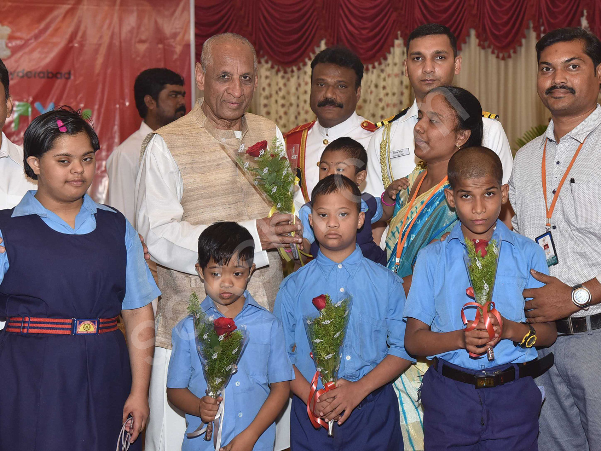 Governor Narasimhan Celebrates Children's Day  - Sakshi15