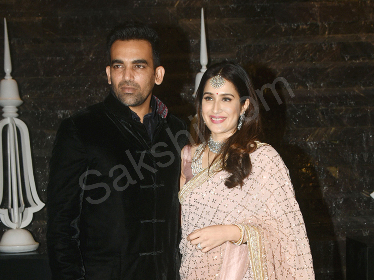 Sagarika Ghatge And Zaheer Khan's Wedding: Sachin Tendulkar Leads Celeb Roll Call At Reception - Sakshi - Sakshi - Sakshi - Sakshi1