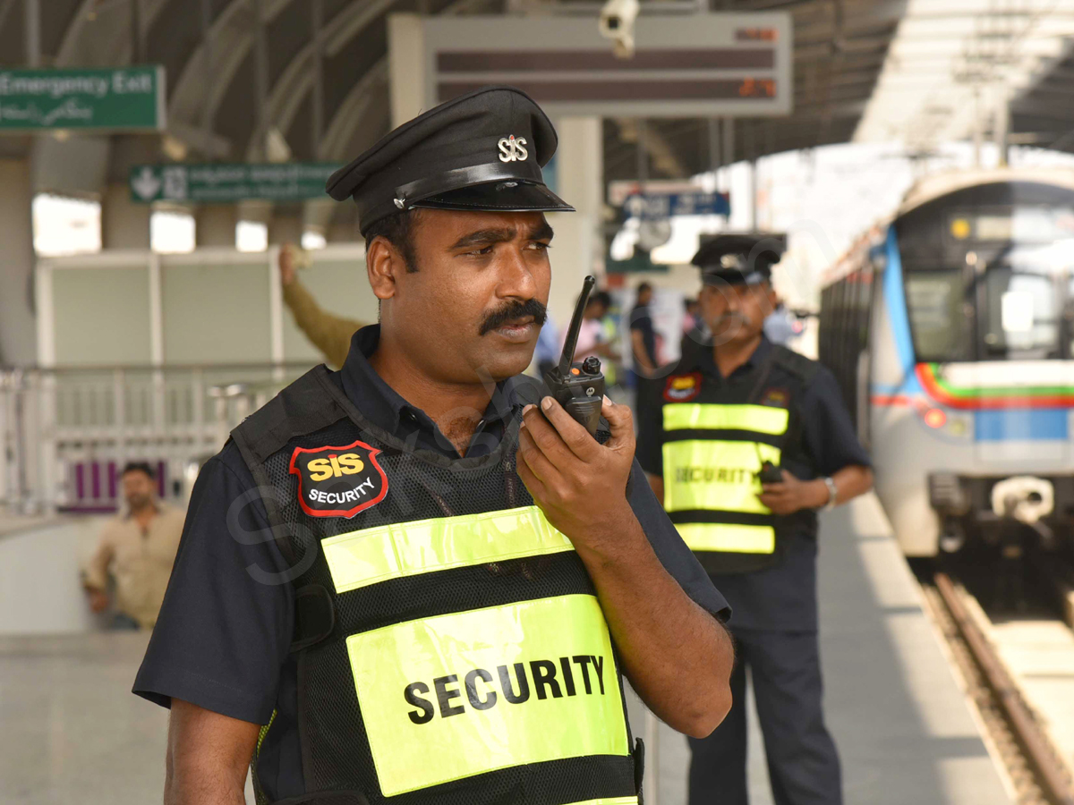 Minister KTR & Leaders Takes Ride In Hyderabad Metro Rail  - Sakshi5