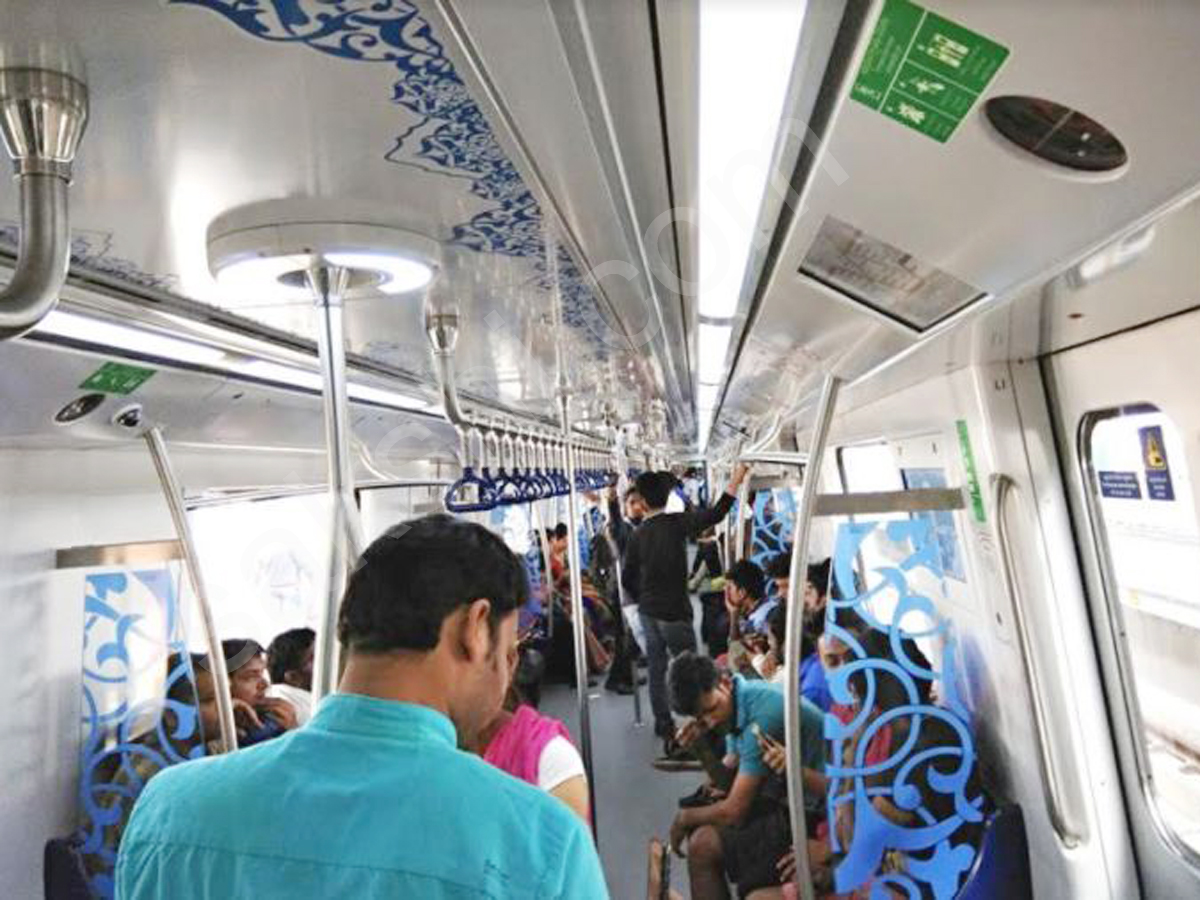 first day of hyderabad metro rail - Sakshi14