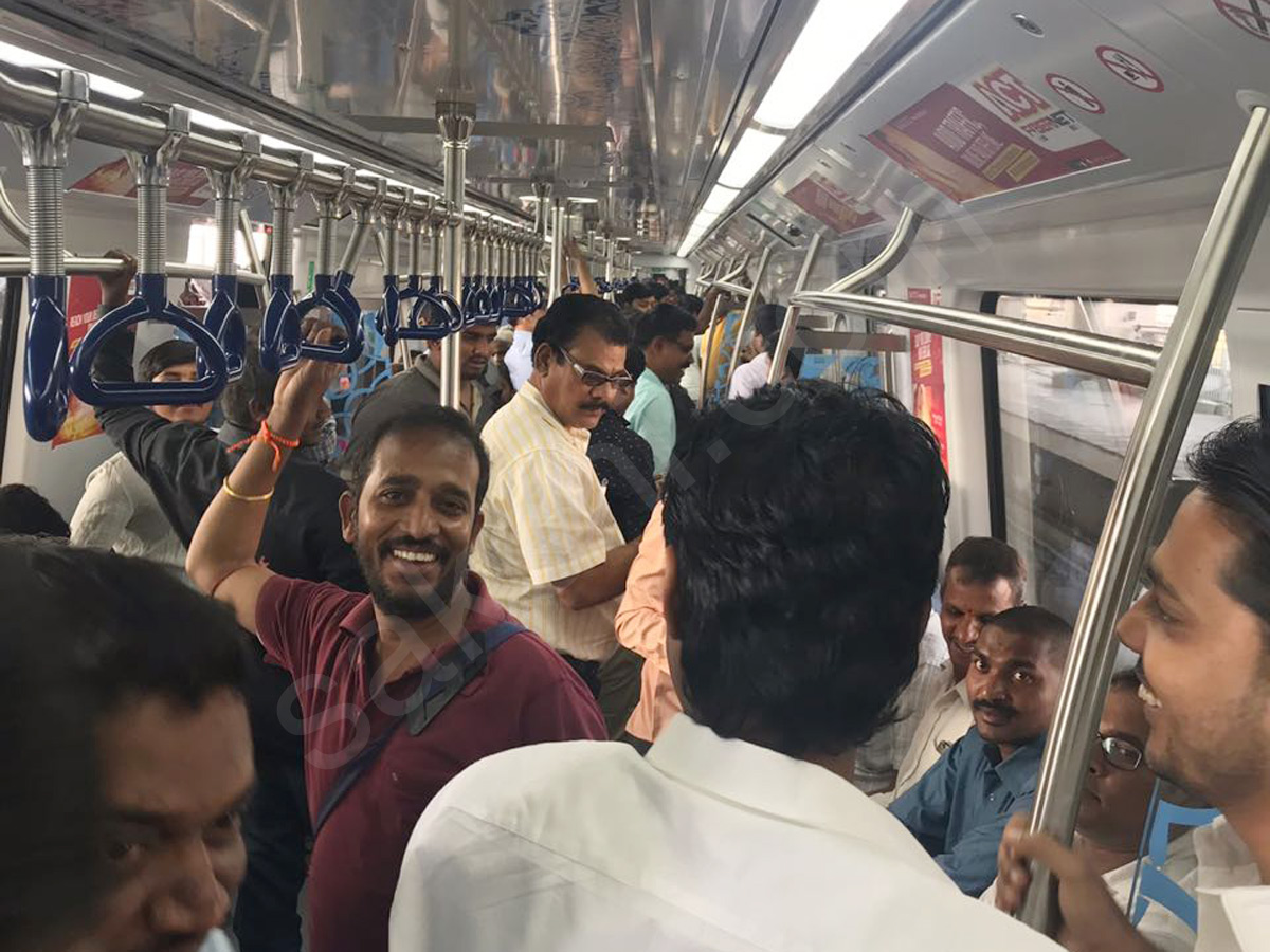 first day of hyderabad metro rail - Sakshi22