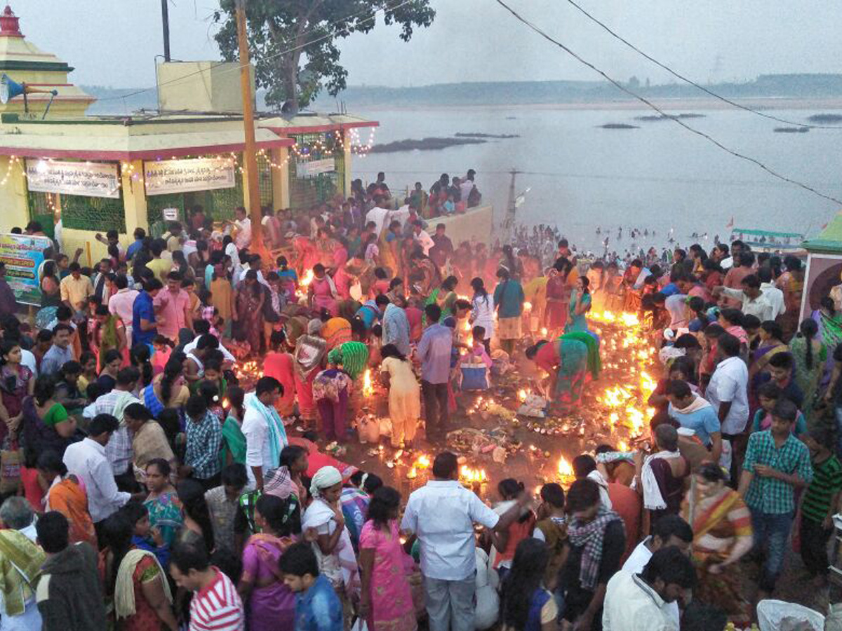 karthika pournami celebrations - Sakshi41