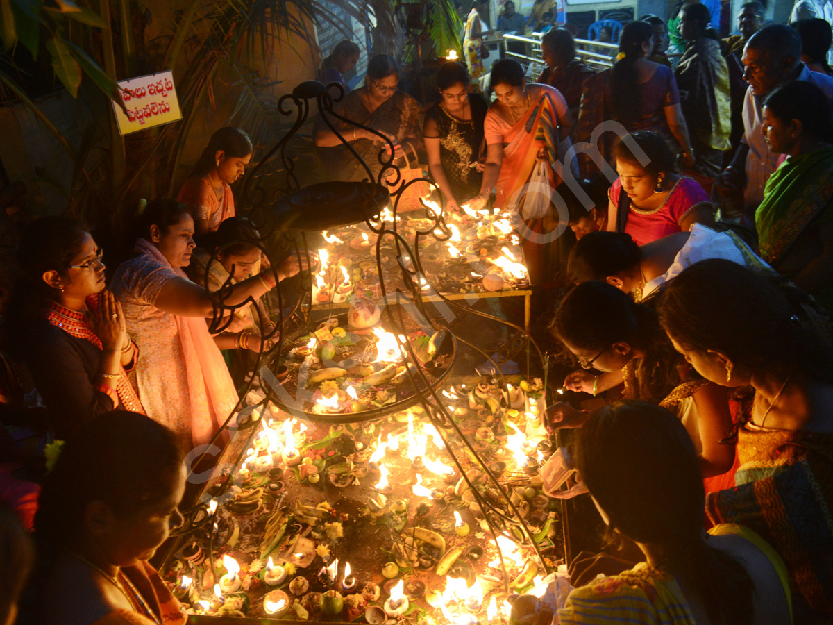 karthika pournami celebrations - Sakshi25