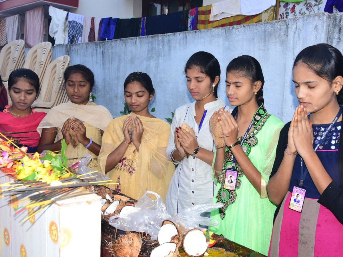 karthika pournami celebrations - Sakshi42