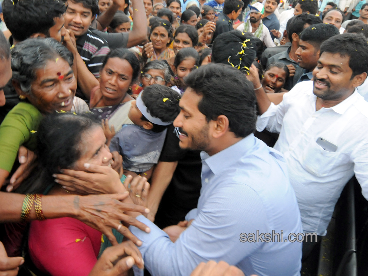 YS Jagan tour Pulivendula ahead of Praja Sankalpa Yatra launch - Sakshi6