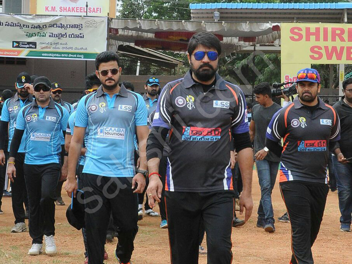 Tollywood stars's Cricket in Anantapur  - Sakshi1