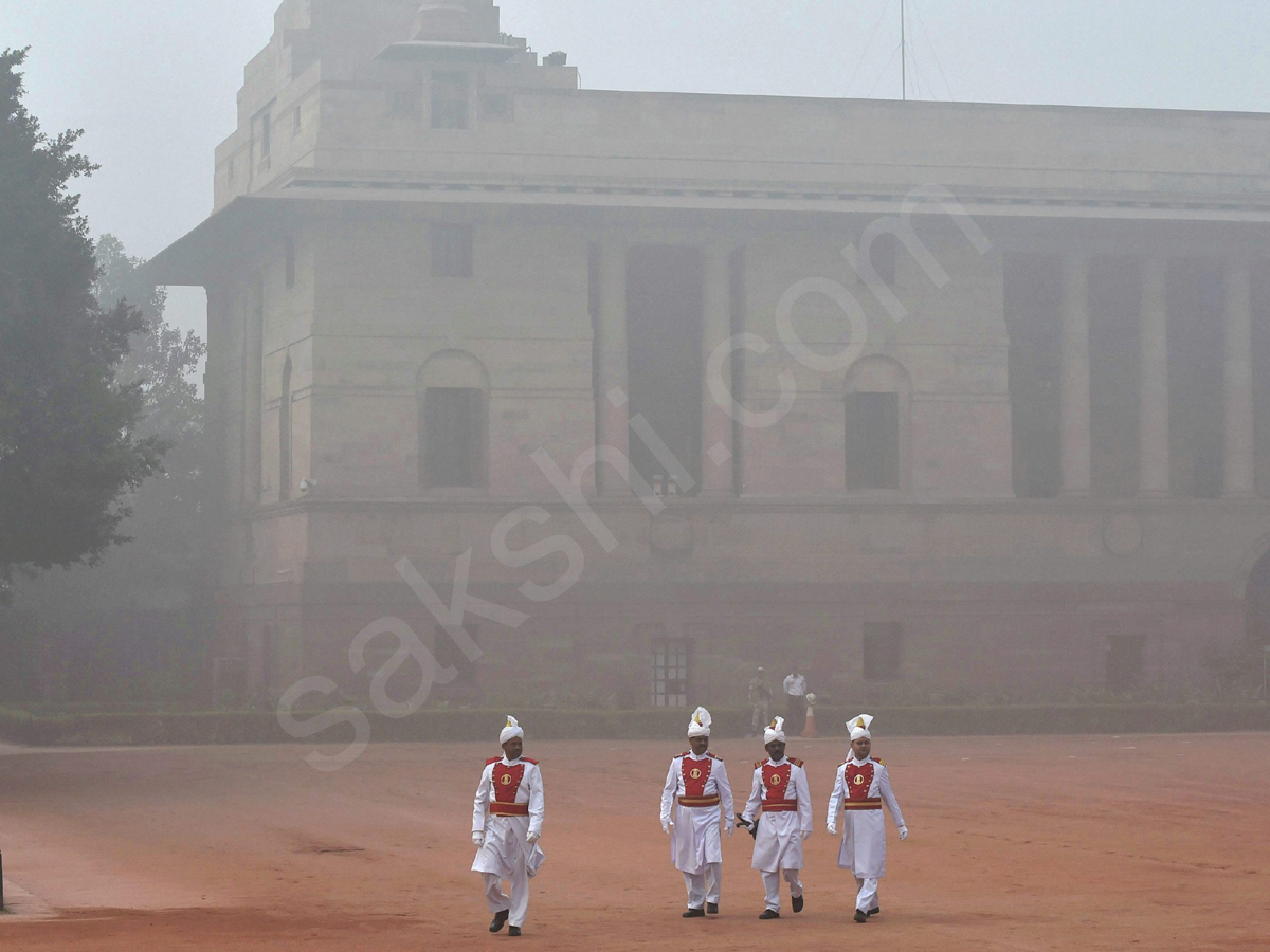 Dense Fog In Delhi - Sakshi20