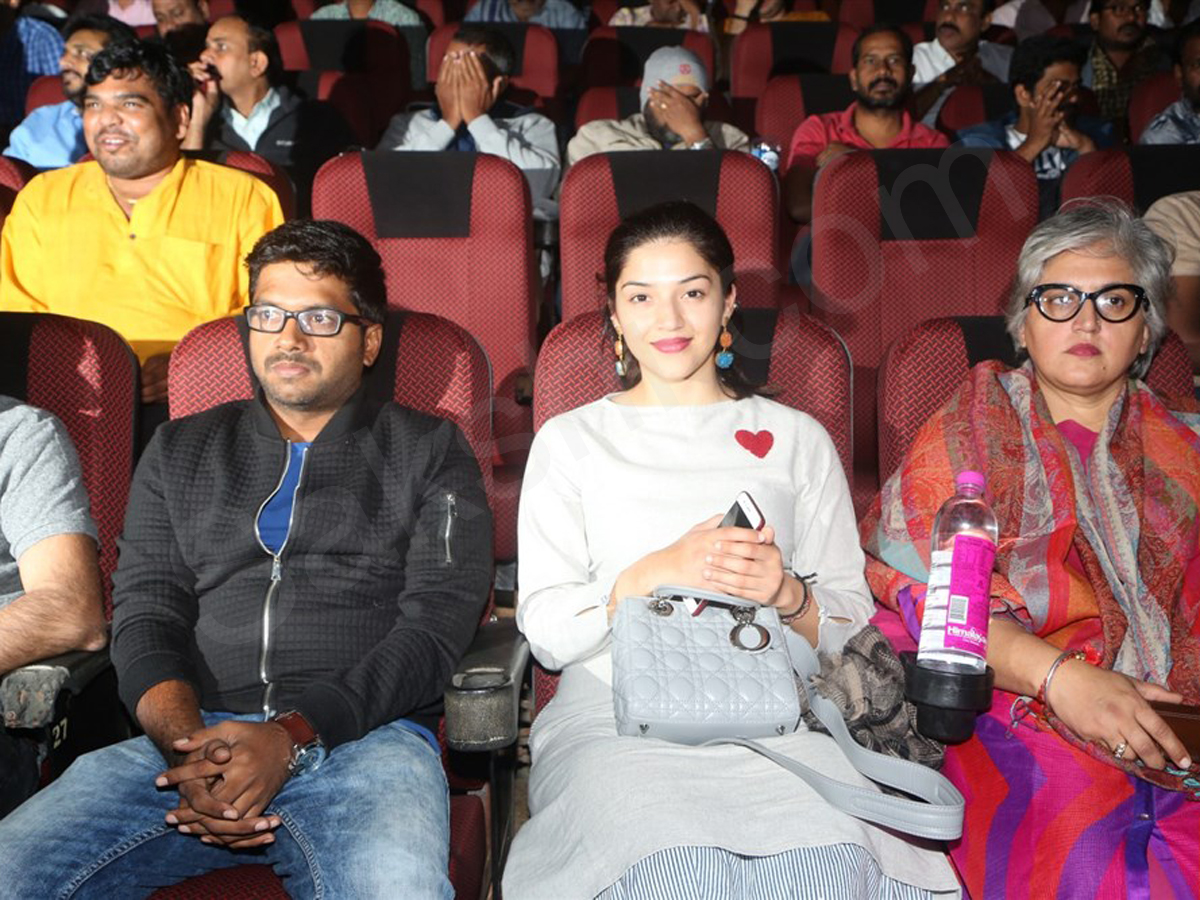  Jawan Movie Premiere Show - Sakshi4