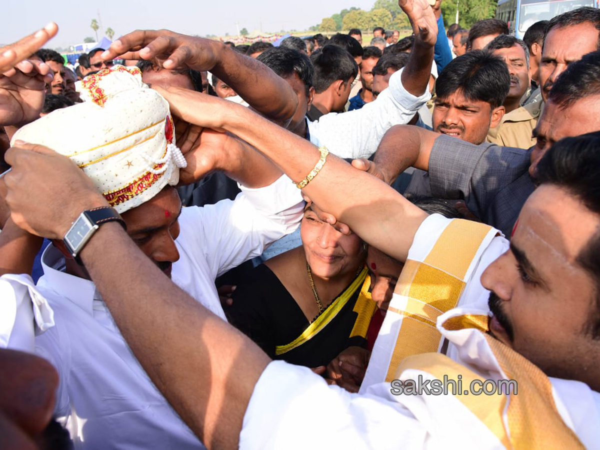 ys jagan prajasankalpayatra - Sakshi2