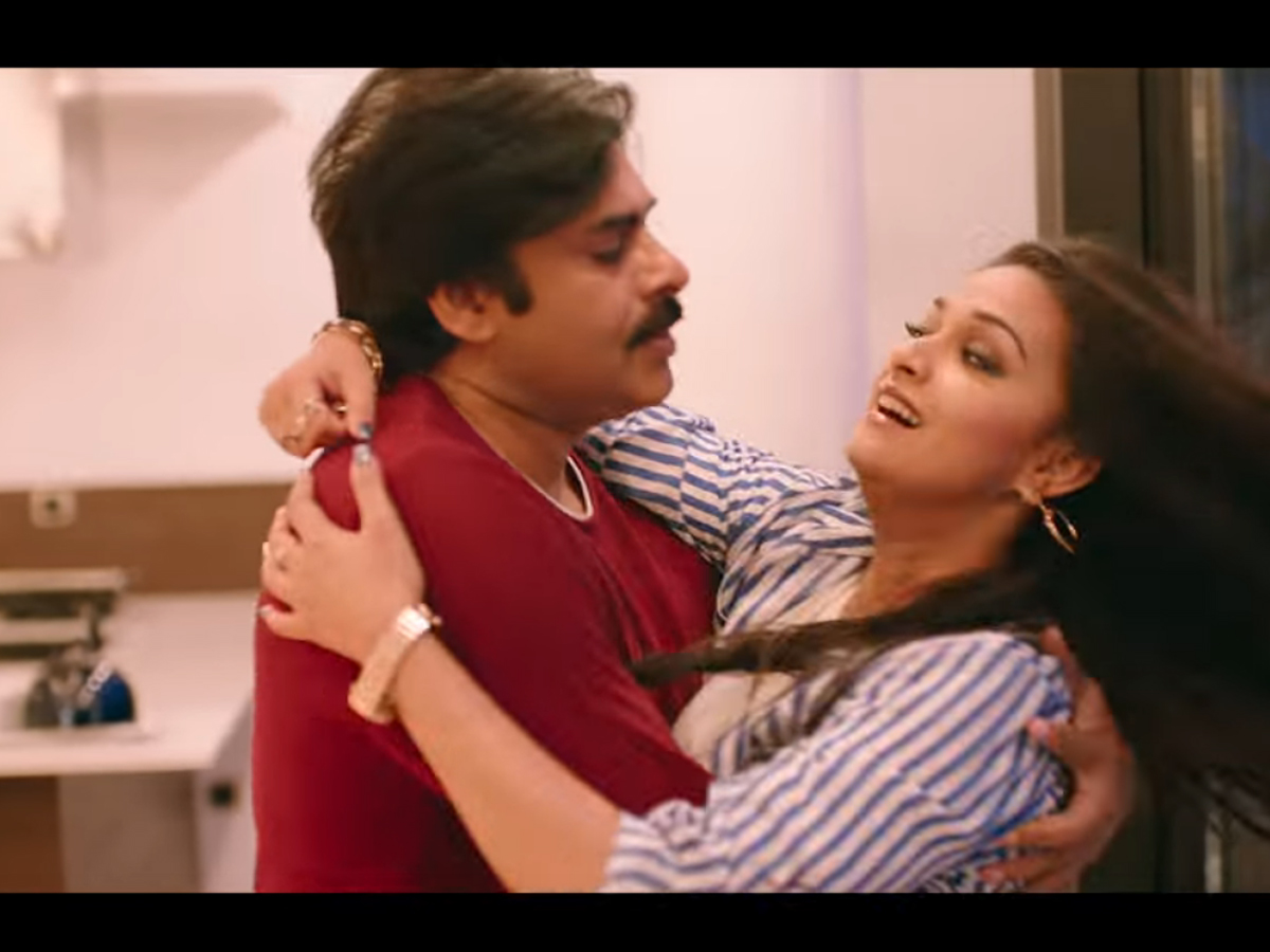 Agnyaathavaasi movie stills - Sakshi4