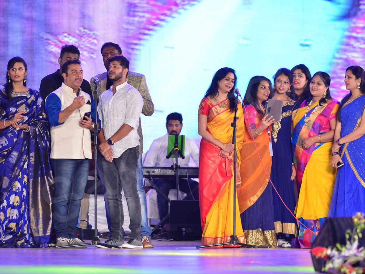 Tollywood Celebrities at PrapanchaTelugu Mahasabhalu - Sakshi33