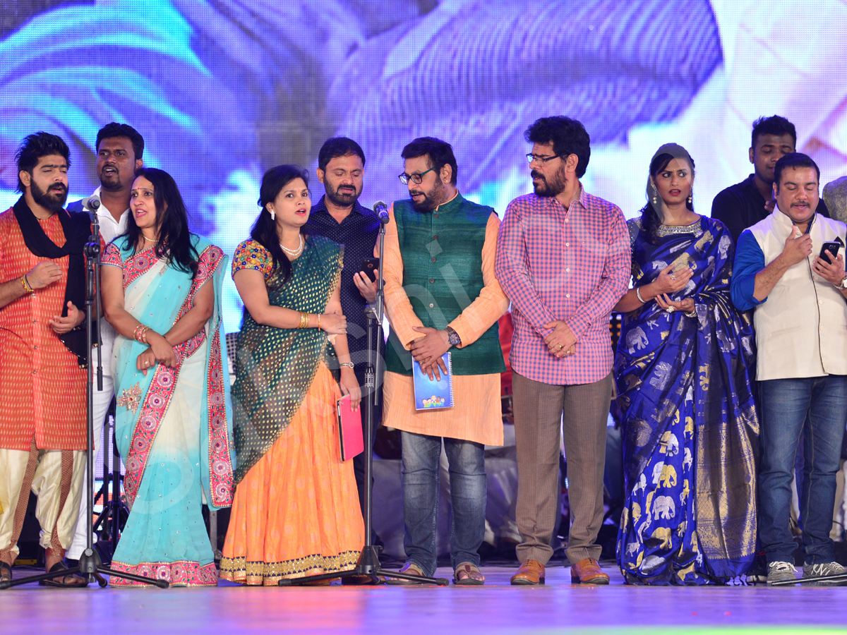 Tollywood Celebrities at PrapanchaTelugu Mahasabhalu - Sakshi6