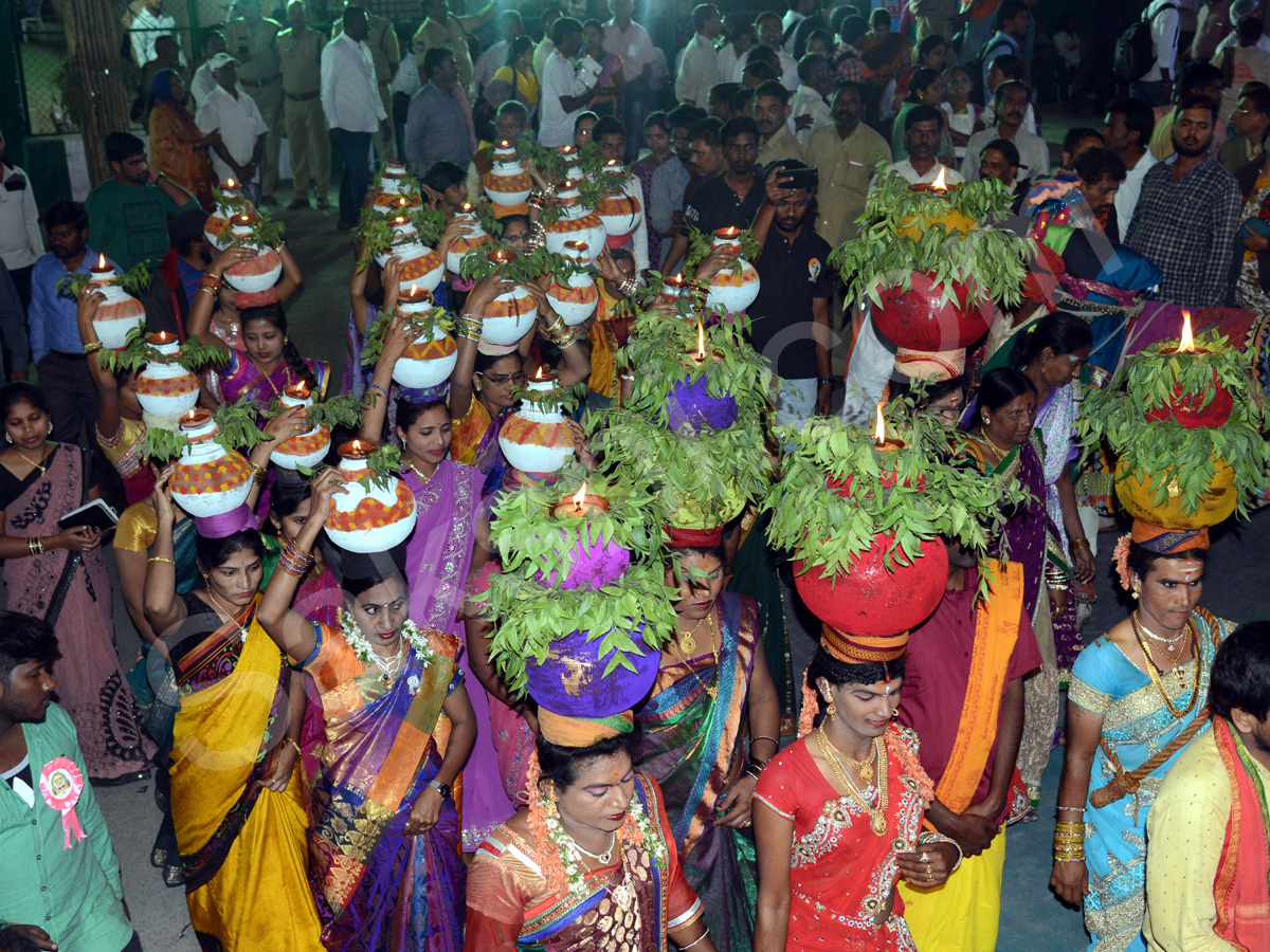 Prapancha Telugu Mahasabhalu Ending Ceremony in Lb Stadium - Sakshi27