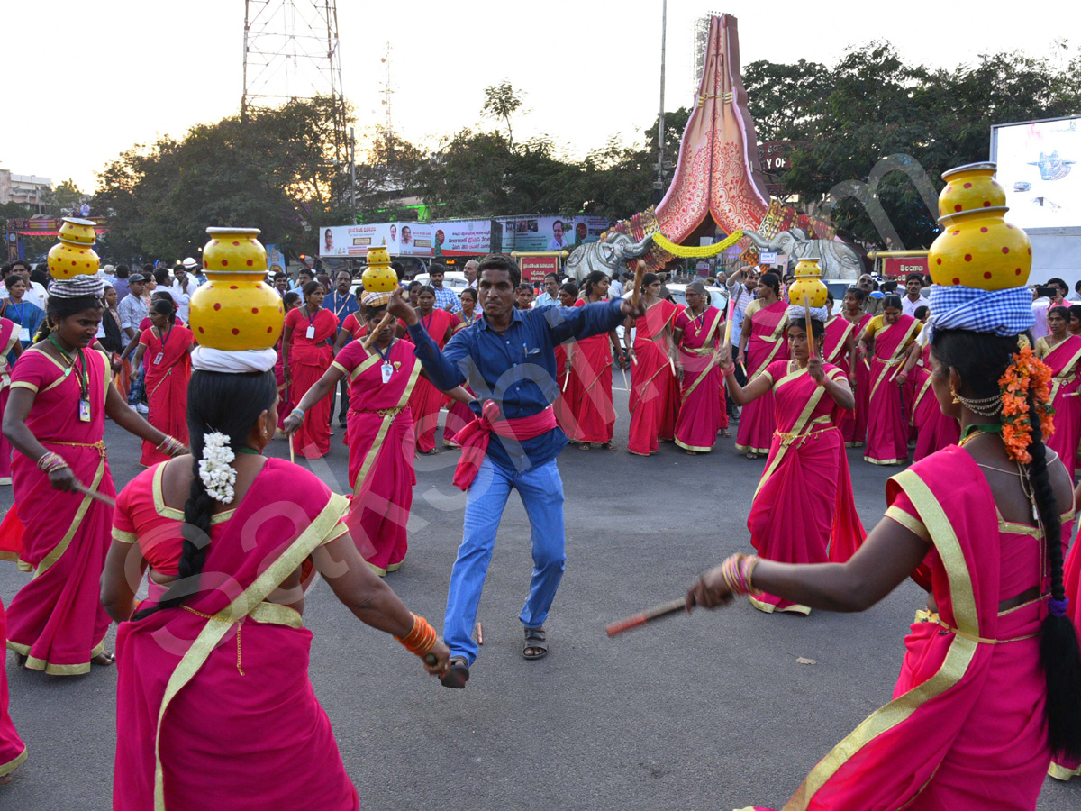 Prapancha Telugu Mahasabhalu Ending Ceremony in Lb Stadium - Sakshi36