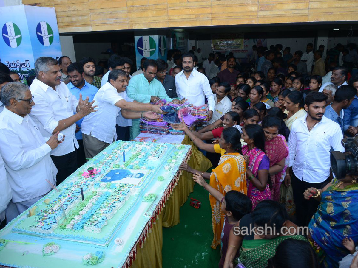 YS Jagan Birthday Celebrations at Party office - Sakshi3