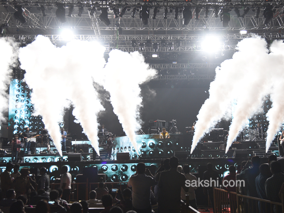 A R Rahman show creates waves - Sakshi1