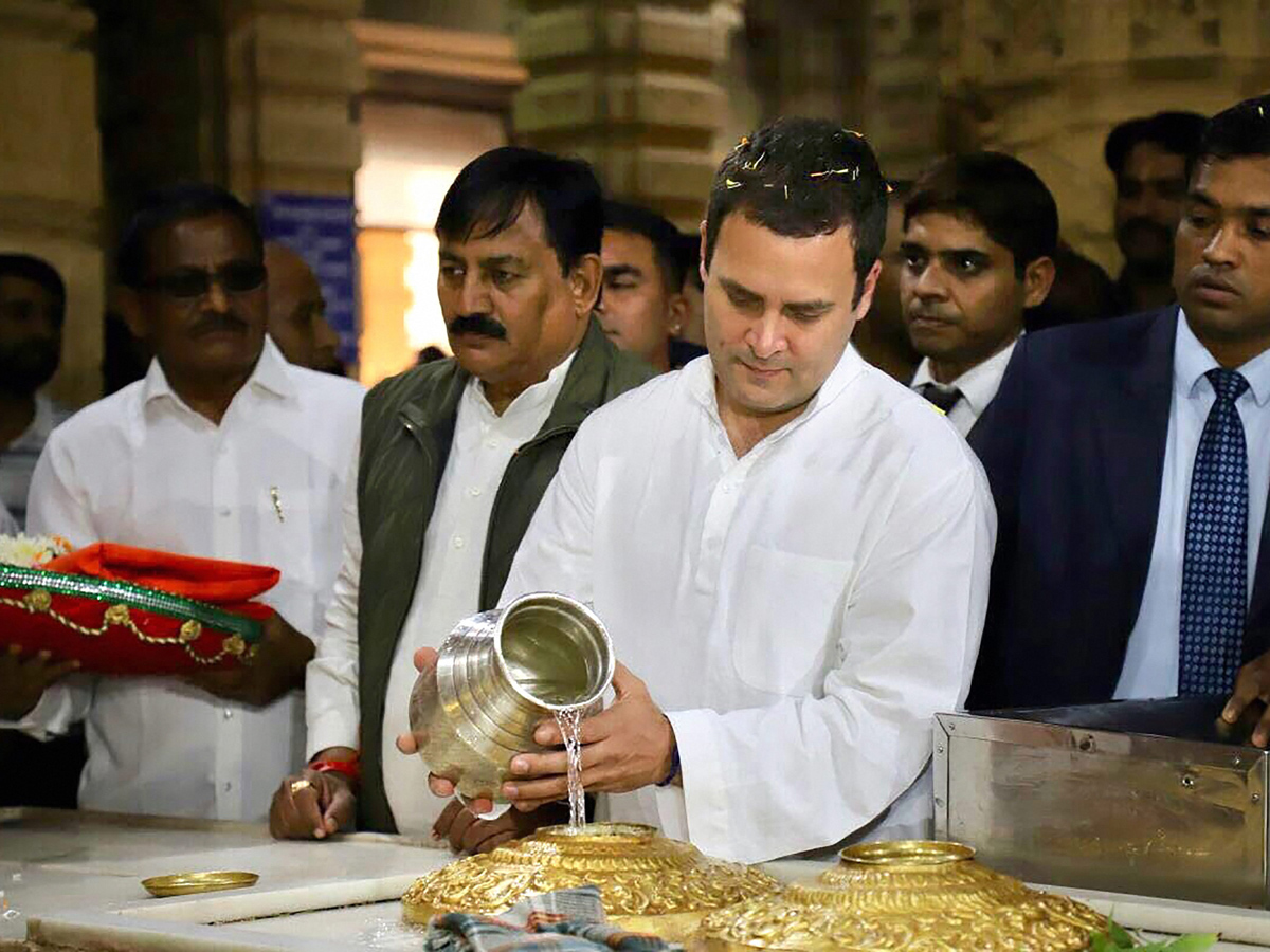 Congress President Rahul Gandhi at the Somnath Temple in Gujarat - Sakshi2