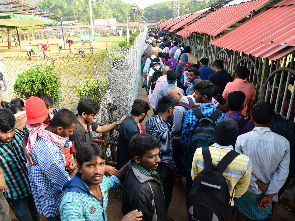 Heavy rush at Tirumala - Sakshi8