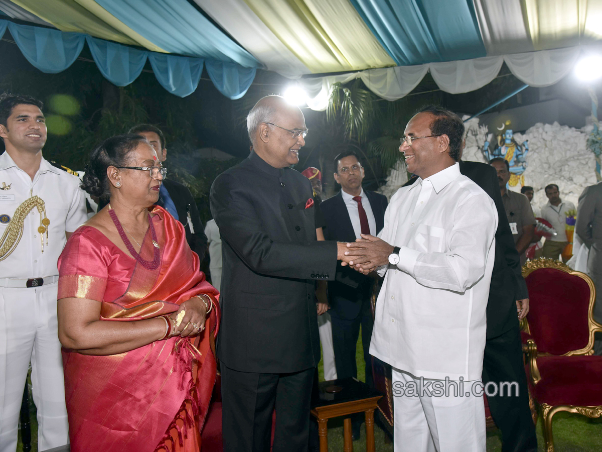 President Ramnath Kovind Dinner with Telangana Governor  - Sakshi15