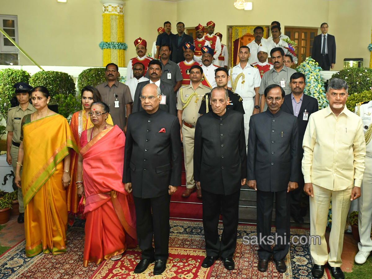 President Ramnath Kovind Dinner with Telangana Governor  - Sakshi1