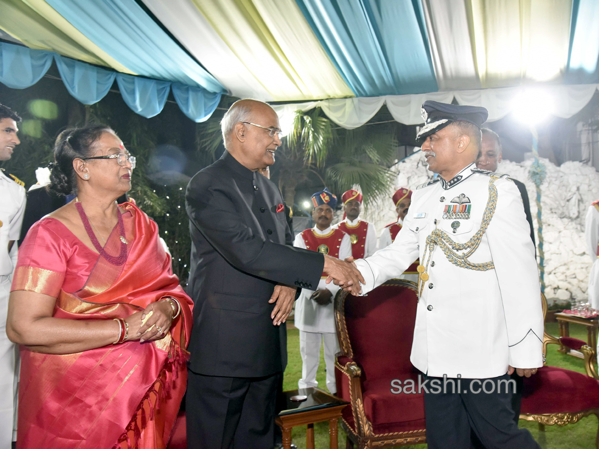 President Ramnath Kovind Dinner with Telangana Governor  - Sakshi3