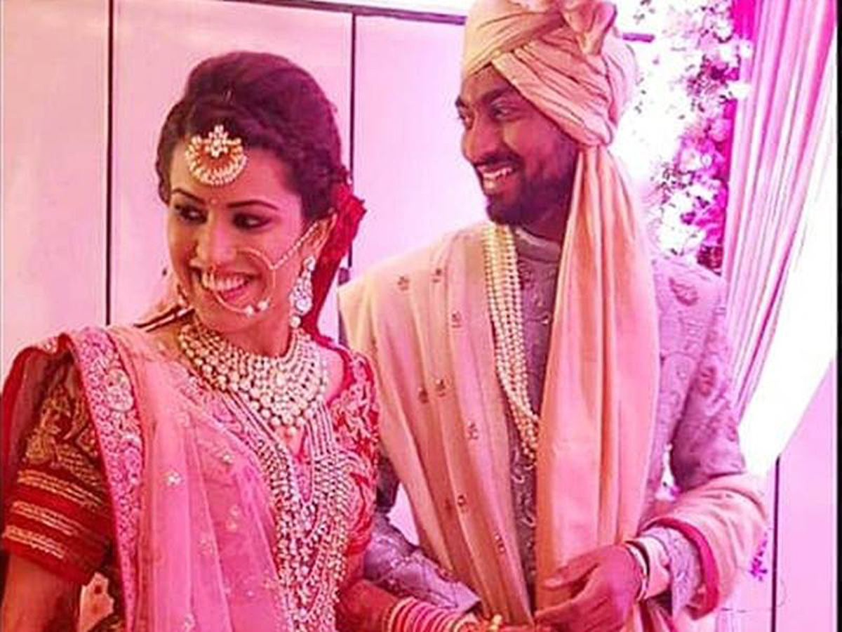 Krunal Pandya wedding with Pankhuri Sharma - Sakshi4