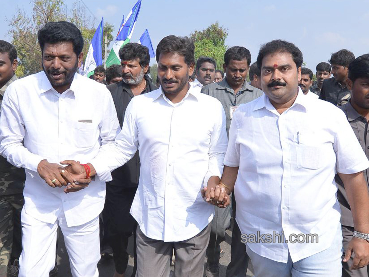 47th day prajasankalpayatra begins - Sakshi10