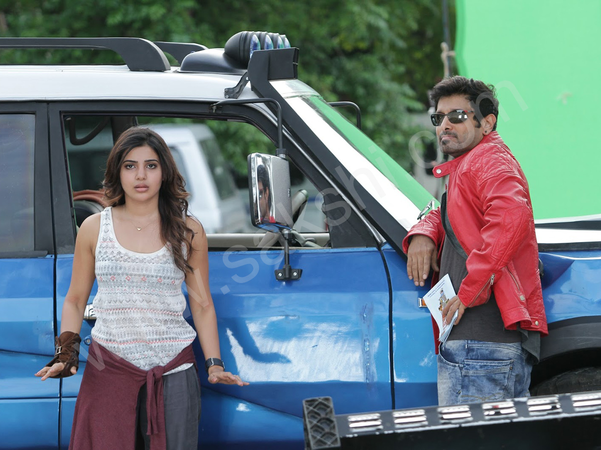 vikram, Samantha Telugu Movie 10 Latest stills - Sakshi2