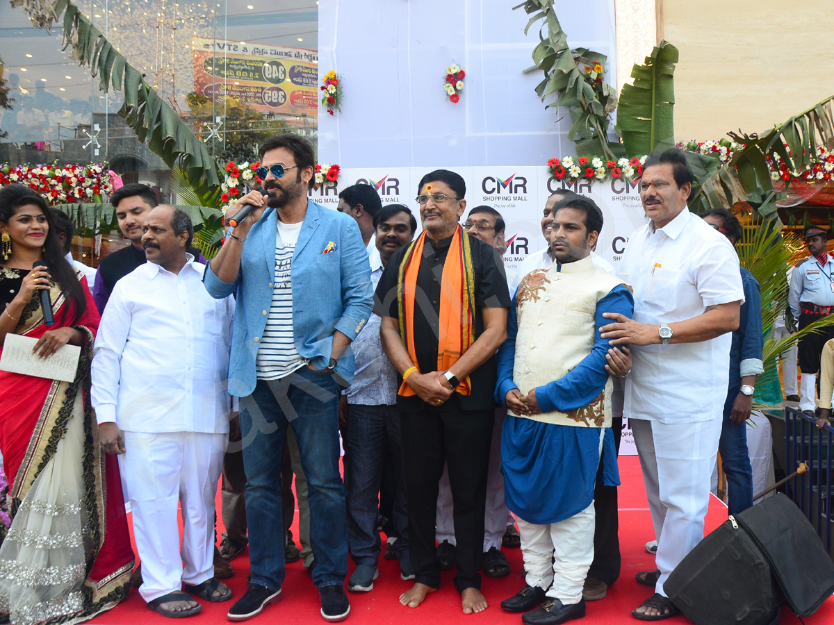 victory venkatesh at Rajamahendram - Sakshi12