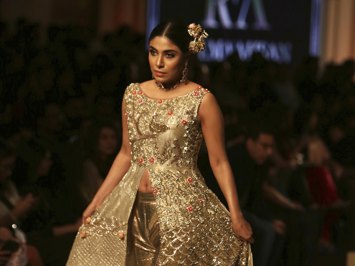 Pantene Hum Bridal Couture Fashion Week in Lahore - Sakshi8