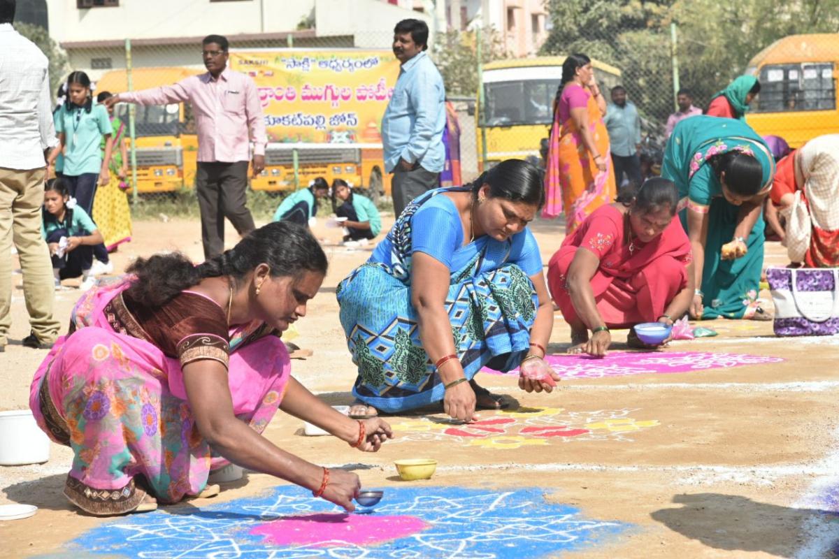 sankranthi muggulu competition - Sakshi2