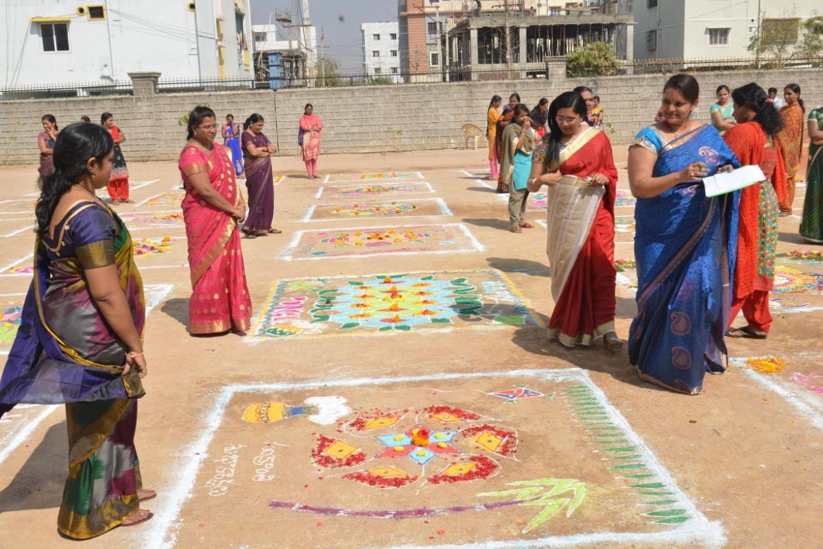 sankranthi muggulu competition - Sakshi17