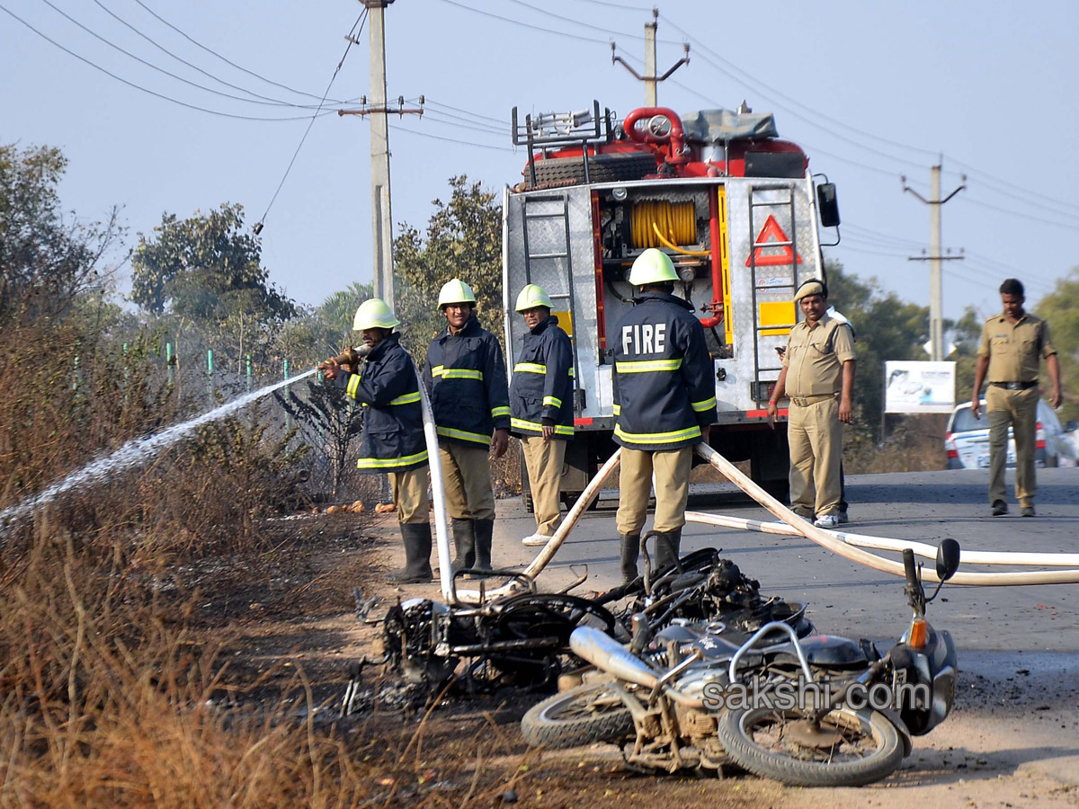 Diesel Tanker Catches Fire in Hyderabad - Sakshi9