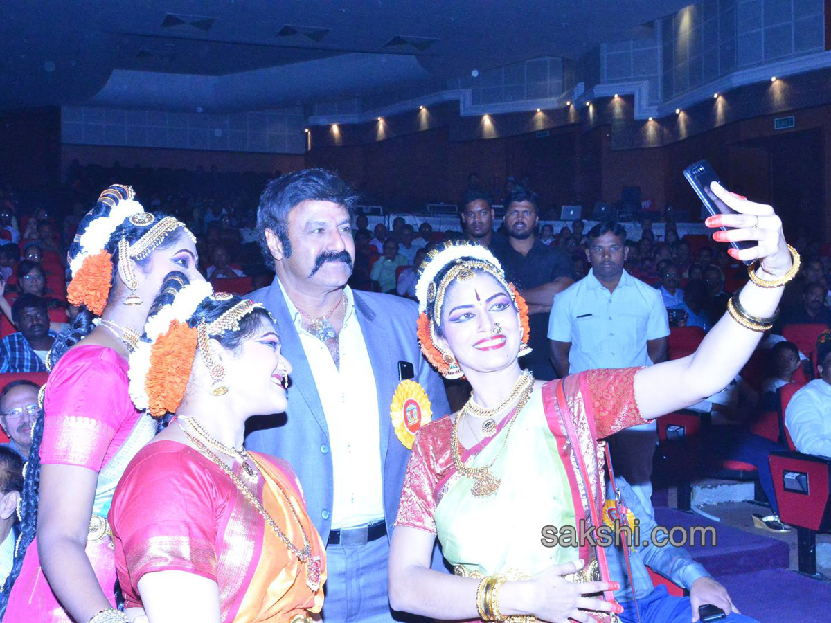 Kakatiya Kala Vaibhava Mahotsavam - Sakshi18