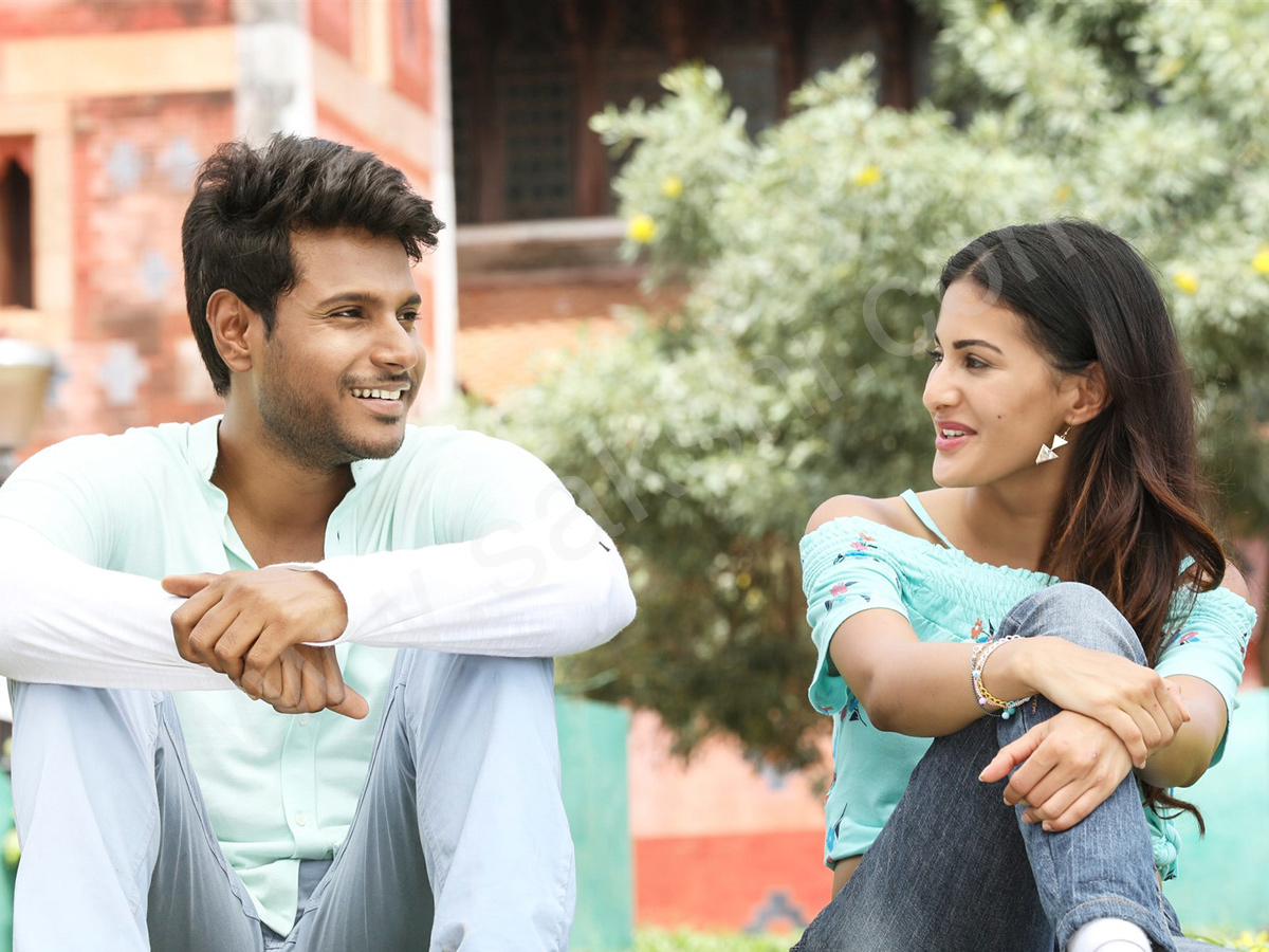 Manasuku Nachindi Movie Stills - Sakshi7