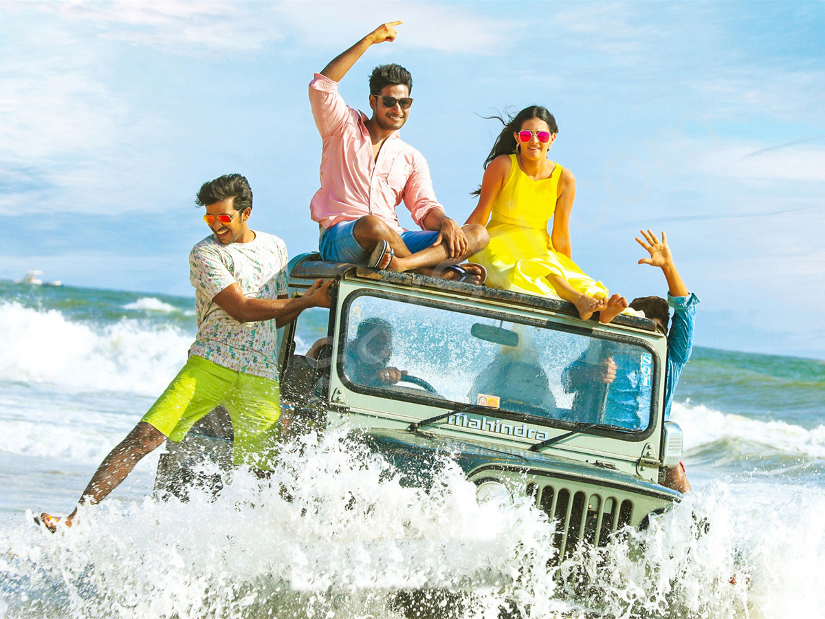 Manasuku Nachindi Movie Stills - Sakshi8