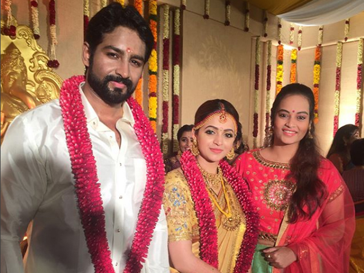 Malayalam actor Bhavana gets married to Kannada producer Naveen - Sakshi2